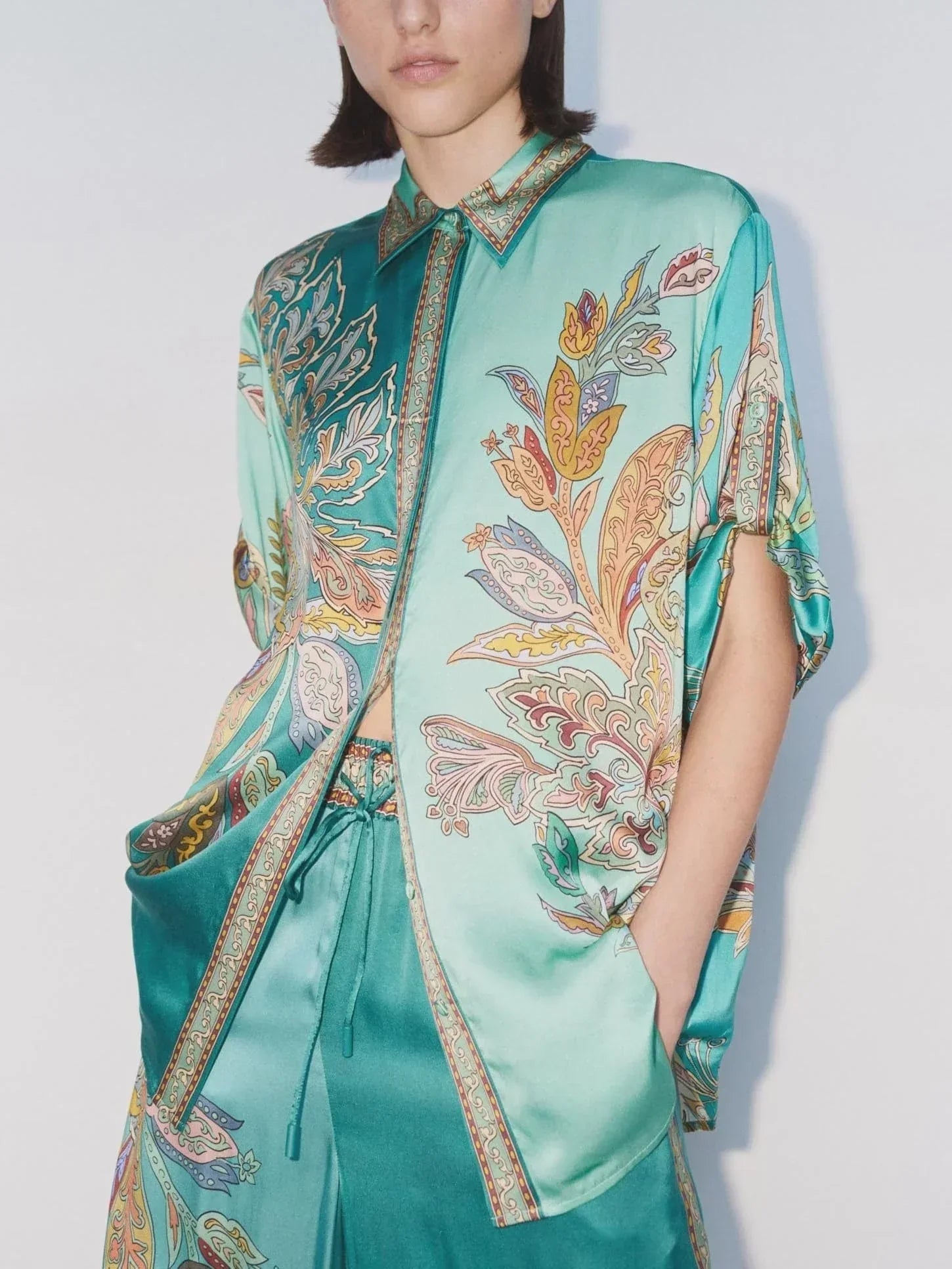 Eliza™ Elegant Two-Piece Set | Paisley-Print Shirt and Wide-Leg Pants